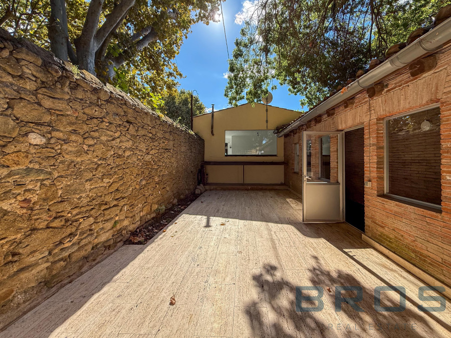 CASA DEL 1900 CON ENCANTO EN CORÇA